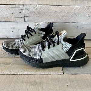 Adidas Ultraboost Running Black/White/Icy Blue Women’s 6